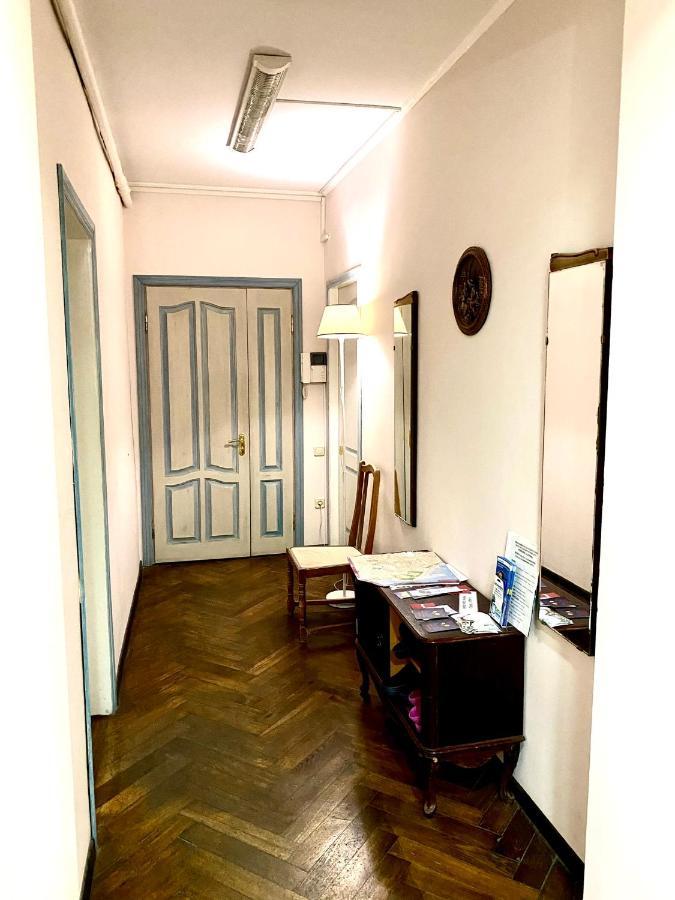 Tapki Hostel Odessa Luaran gambar