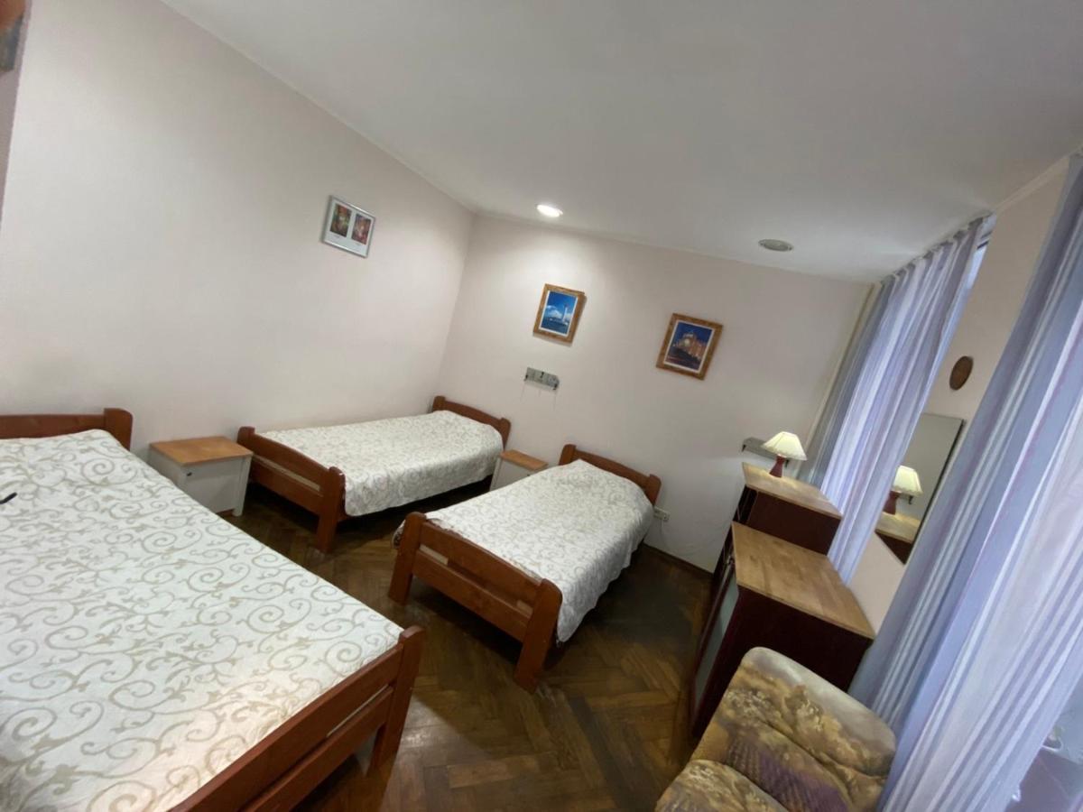 Tapki Hostel Odessa Luaran gambar